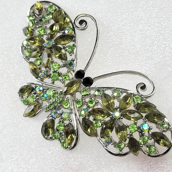 Large Green Butterfly Brooch Pin - Picture 5 of 12